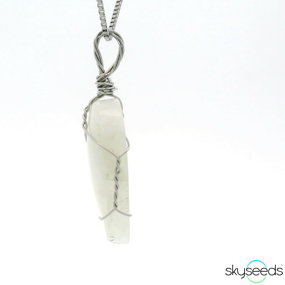 
                  
                    Rainbow Moonstone Pendant
                  
                