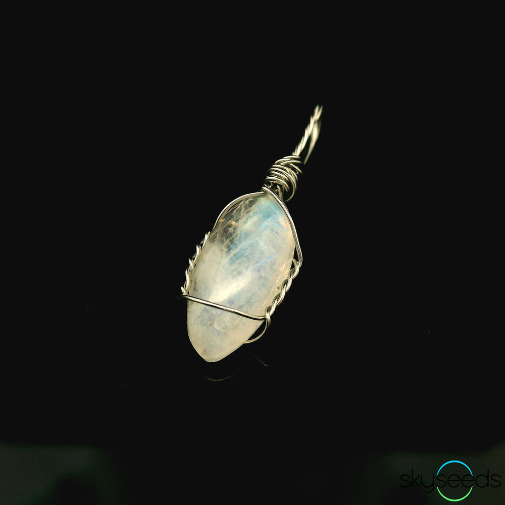 Rainbow Moonstone Pendant