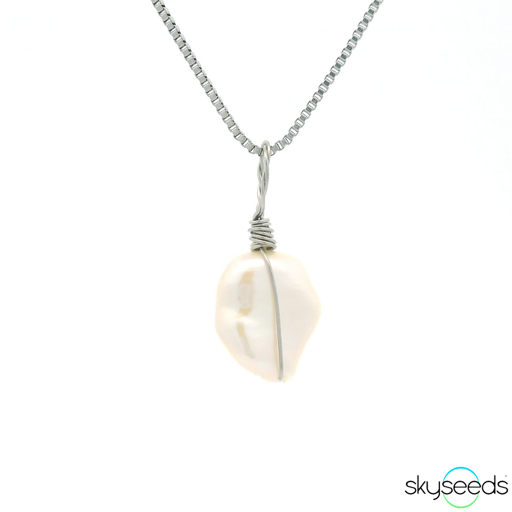 
                  
                    Pearl Pendant
                  
                