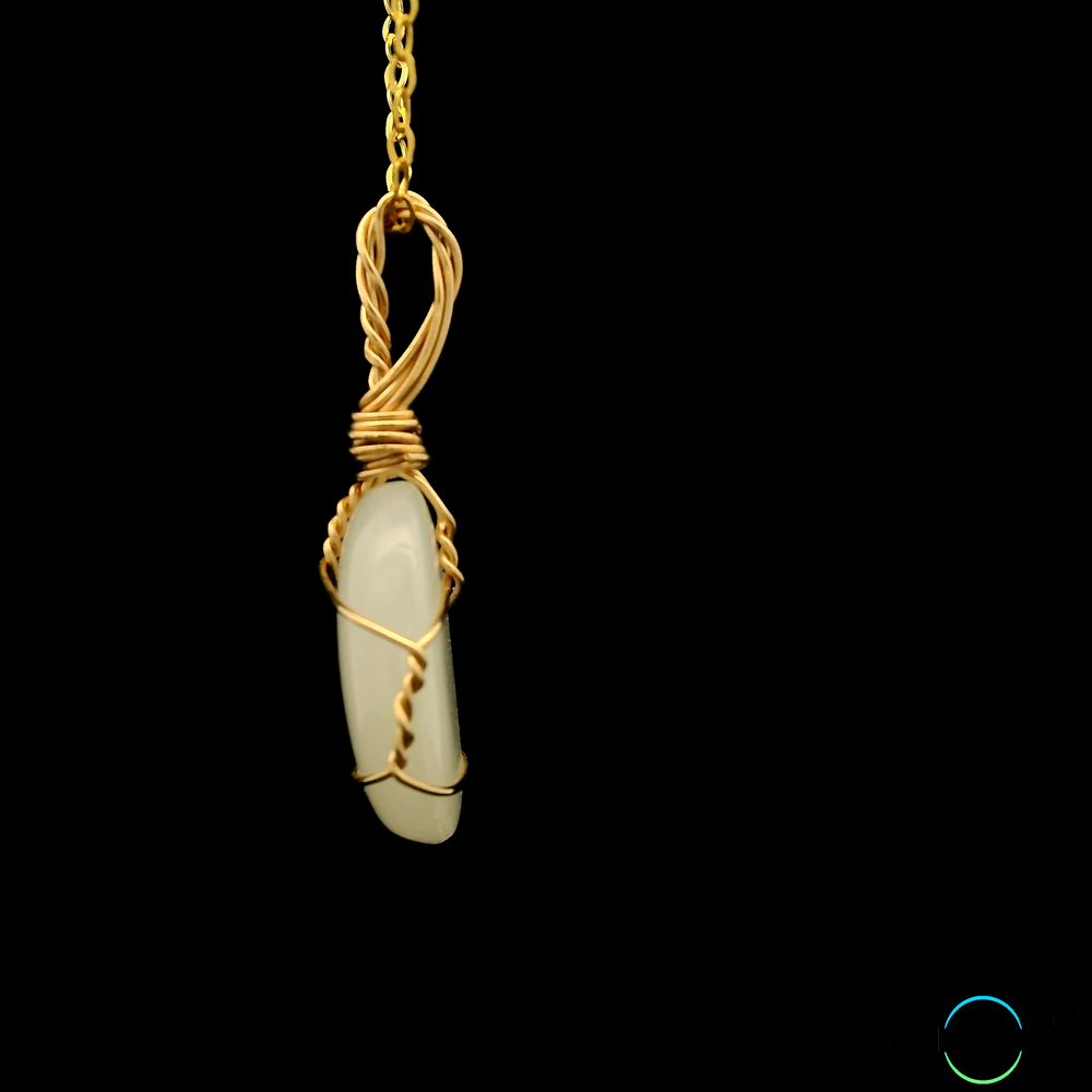 
                  
                    Moonstone Pendant
                  
                