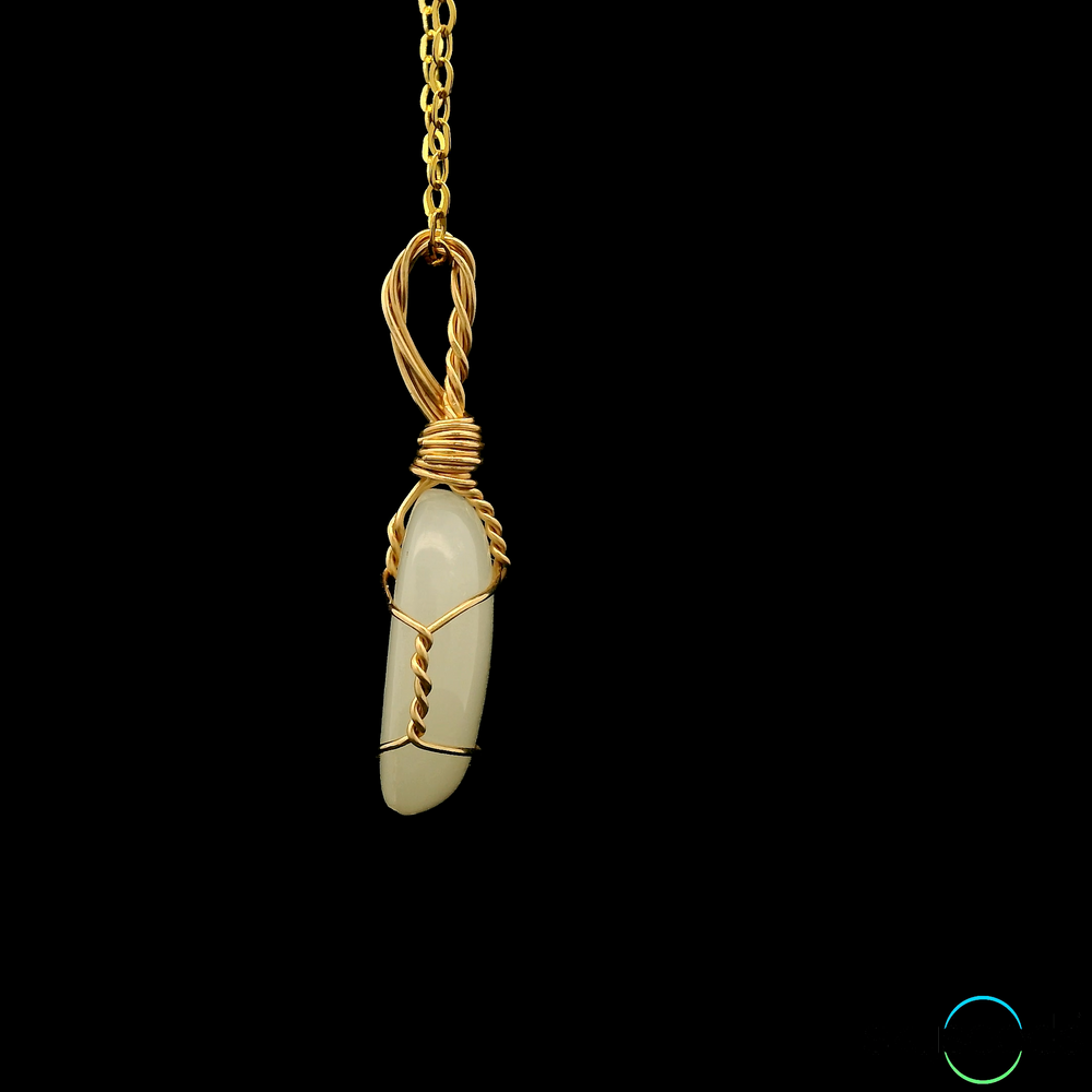 
                  
                    Moonstone Pendant
                  
                