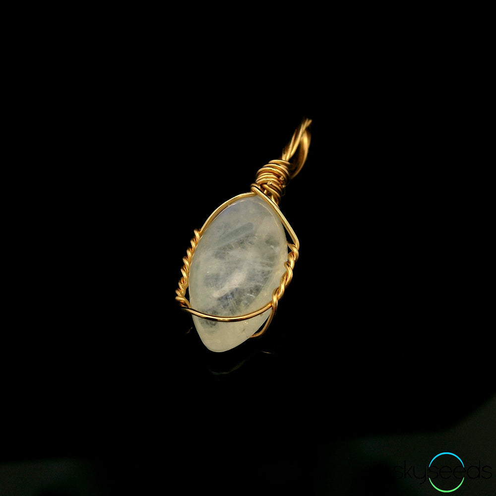 Rainbow Moonstone Pendant