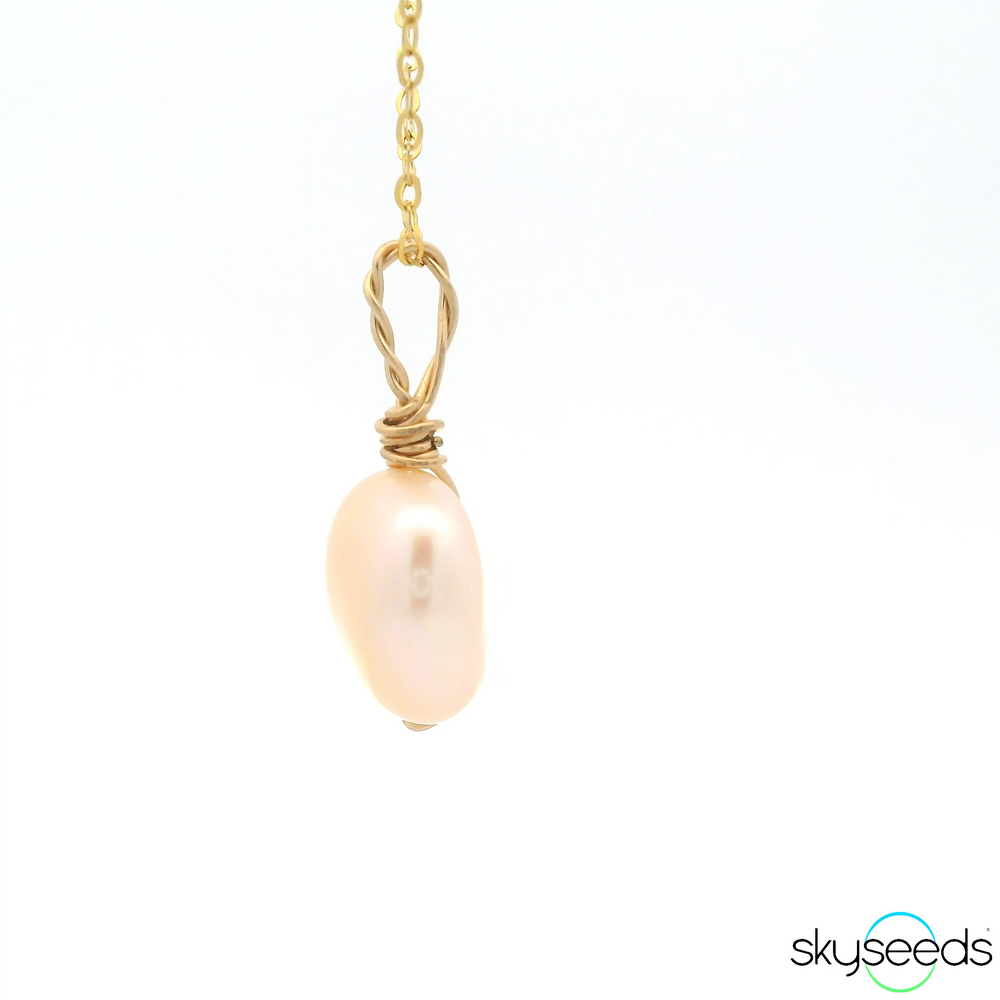 
                  
                    Pearl Pendant
                  
                