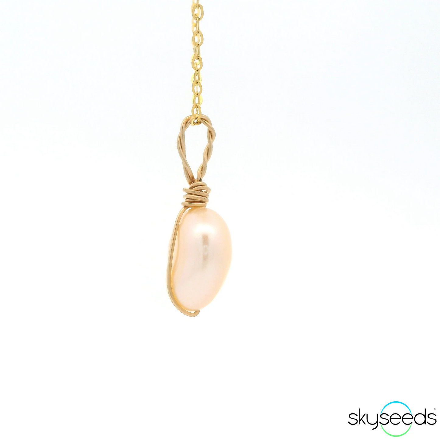 
                  
                    Pearl Pendant
                  
                