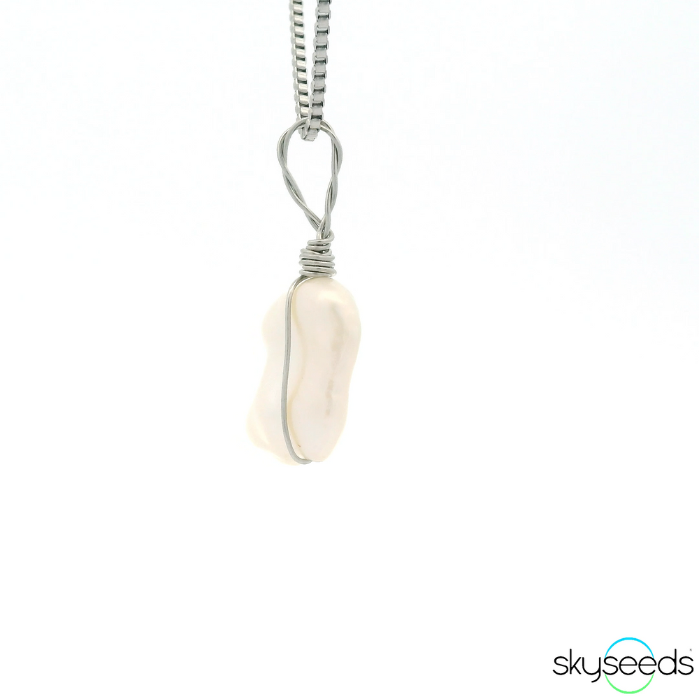 
                  
                    Pearl Pendant
                  
                