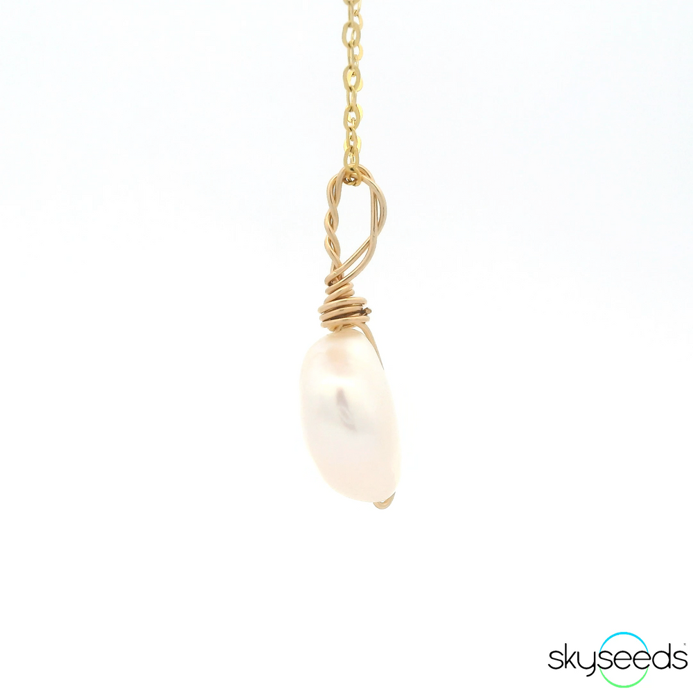 
                  
                    Pearl Pendant
                  
                