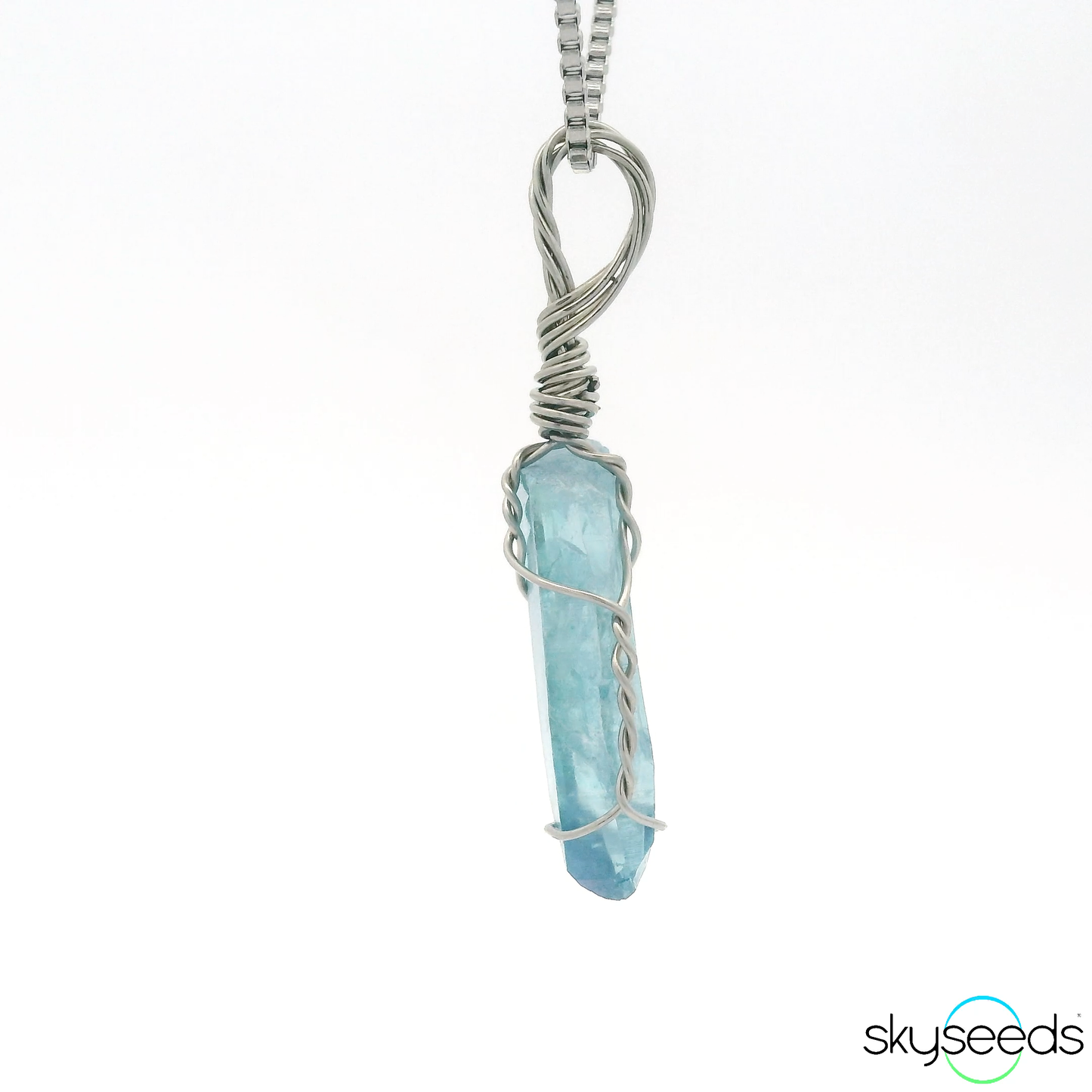 
                  
                    Aqua Aura Quartz
                  
                