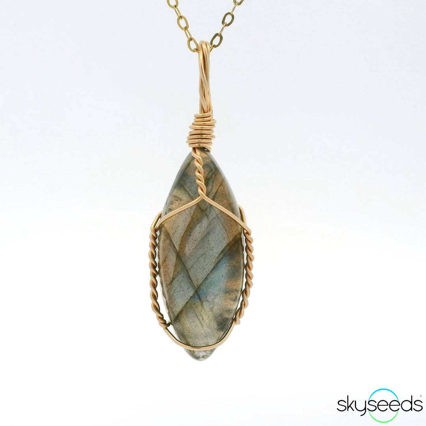 
                  
                    Labradorite - 14kt Gold Filled Pendant
                  
                