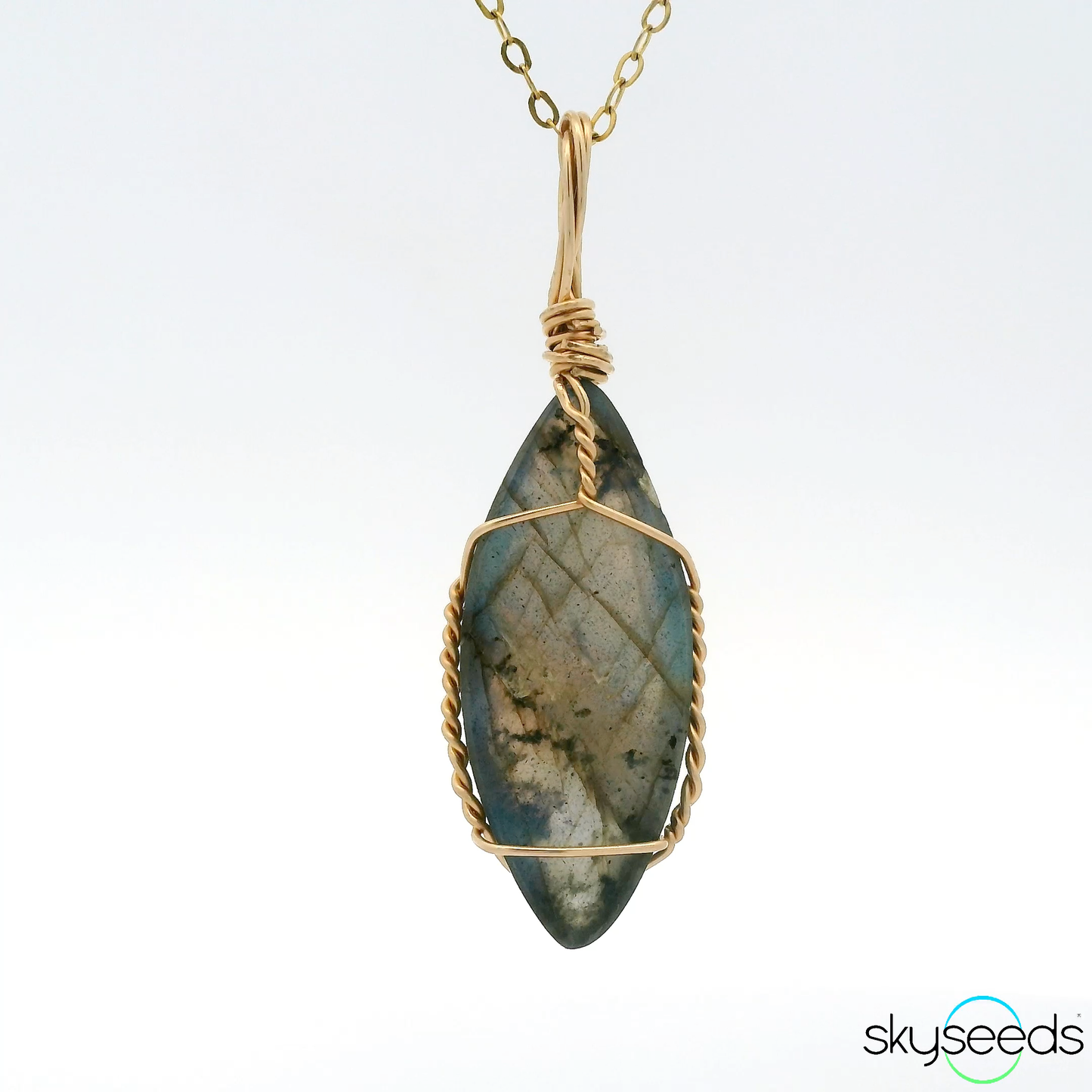 
                  
                    Labradorite - 14kt Gold Filled Pendant
                  
                