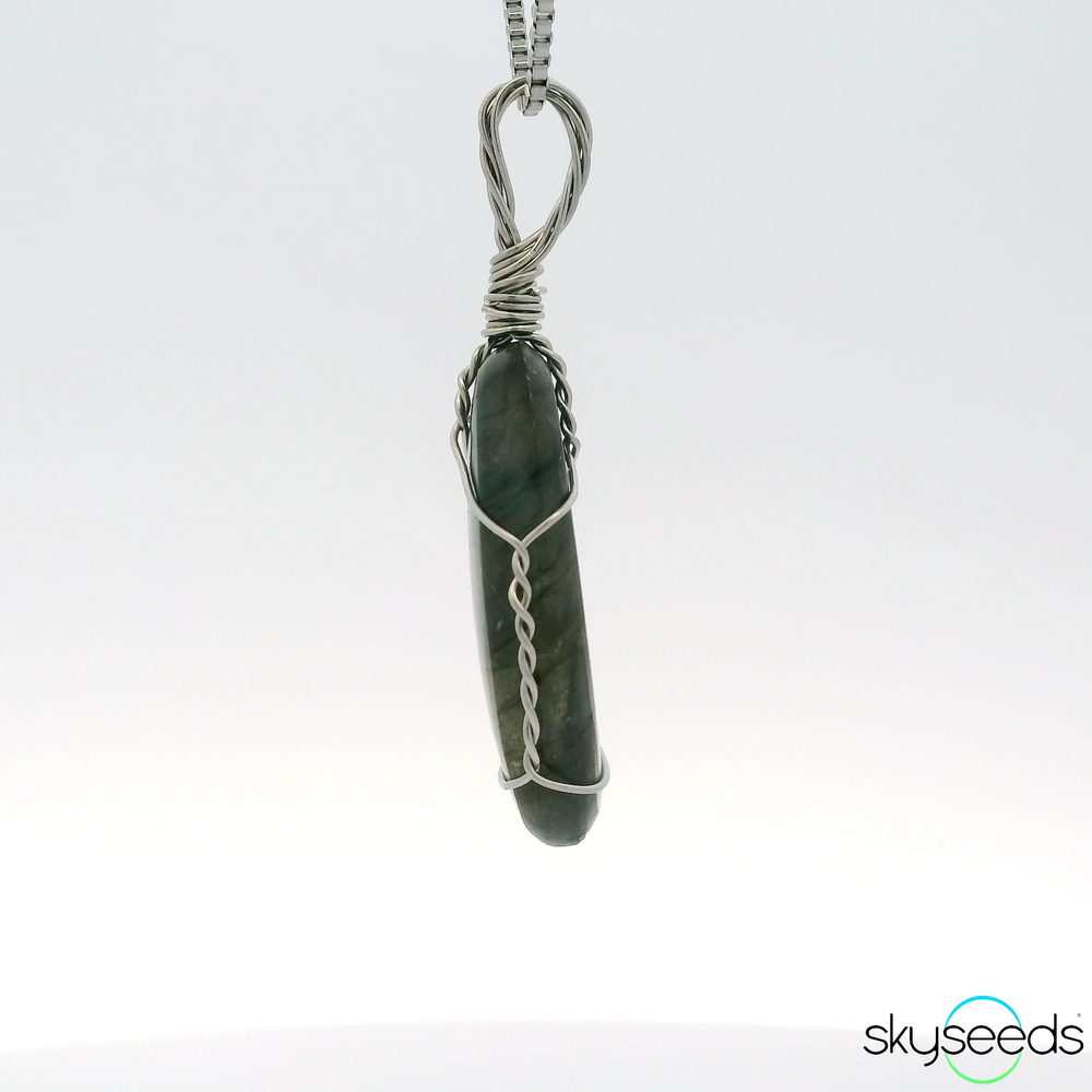 
                  
                    Labradorite - Stainless Steel Pendant
                  
                